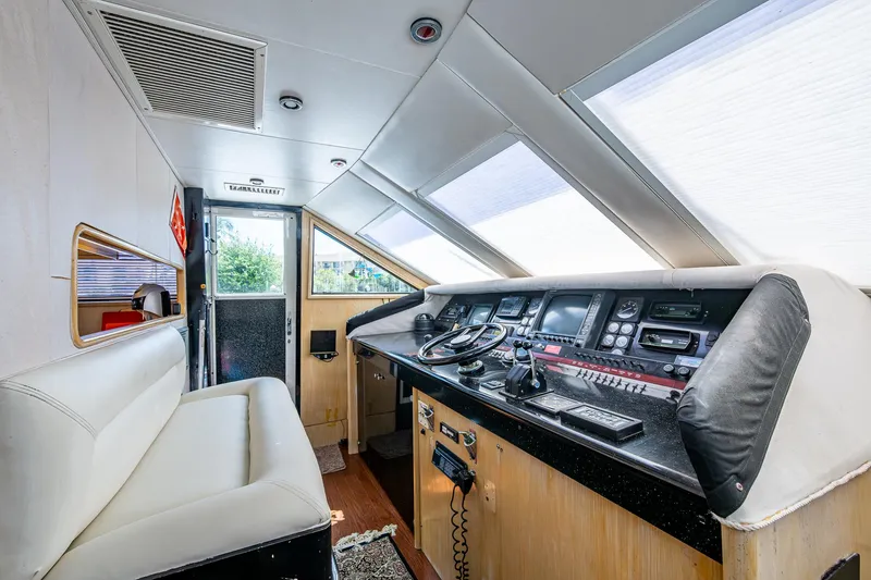 Mi Jule Yacht Photos Pics 