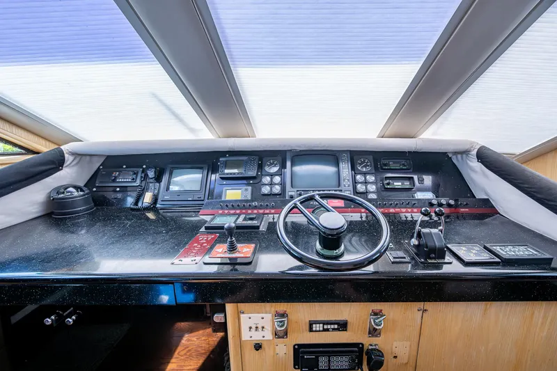 Mi Jule Yacht Photos Pics 