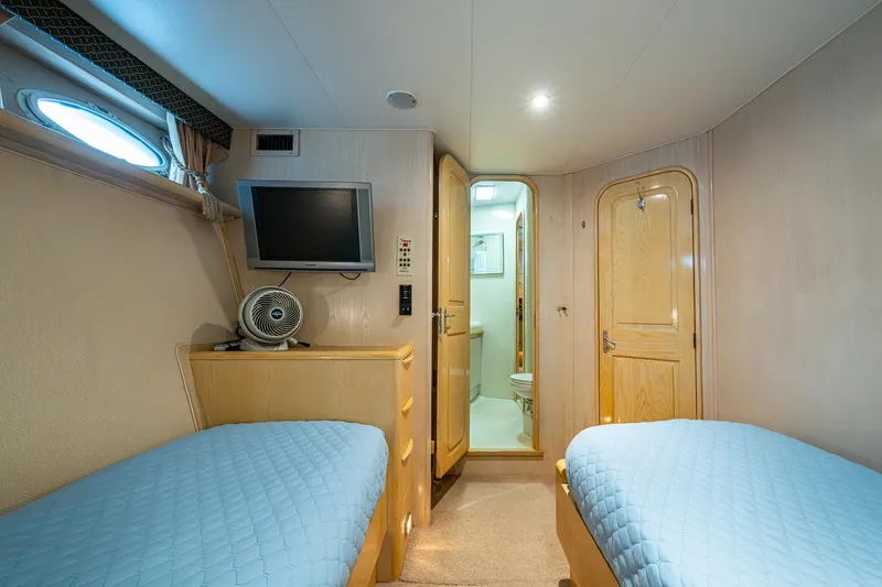 Mi Jule Yacht Photos Pics 