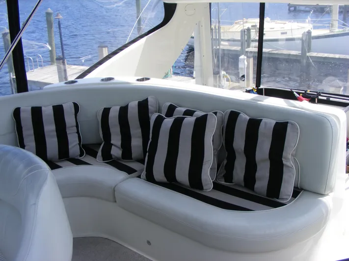 Charlie Girl Yacht Photos Pics 