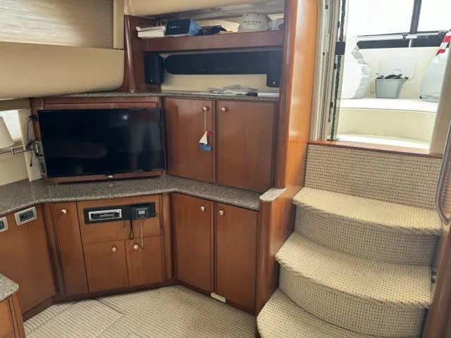 Charlie Girl Yacht Photos Pics 