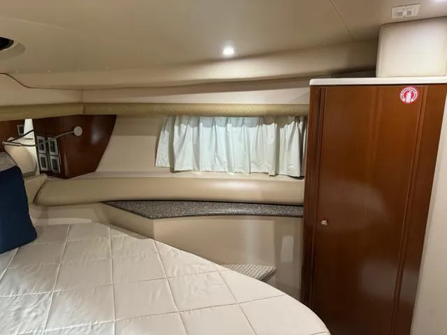 Charlie Girl Yacht Photos Pics 