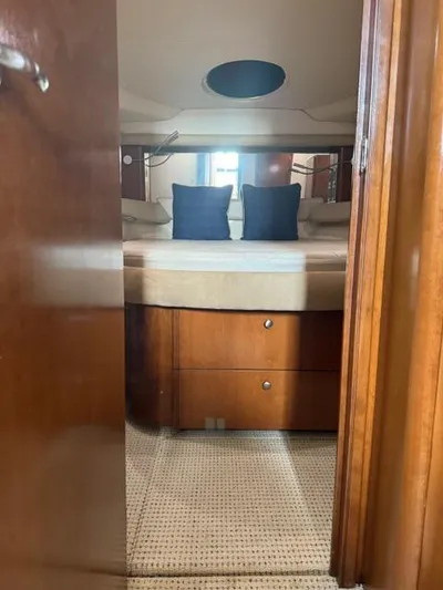 Charlie Girl Yacht Photos Pics 