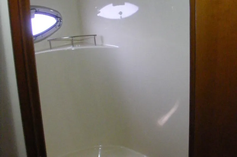 Charlie Girl Yacht Photos Pics 