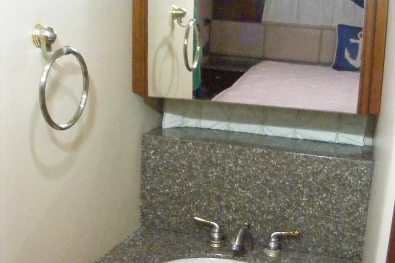 Charlie Girl Yacht Photos Pics 