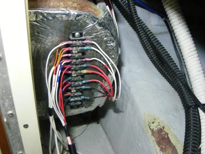 Charlie Girl Yacht Photos Pics 