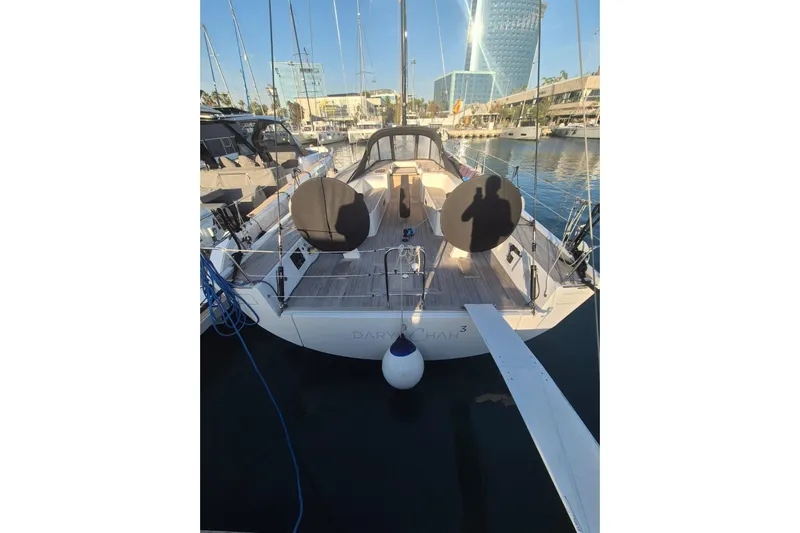 Daryacha&sup3; Yacht Photos Pics 2015 Solaris 50 yacht docked in marina, featuring sleek design and modern amenities.