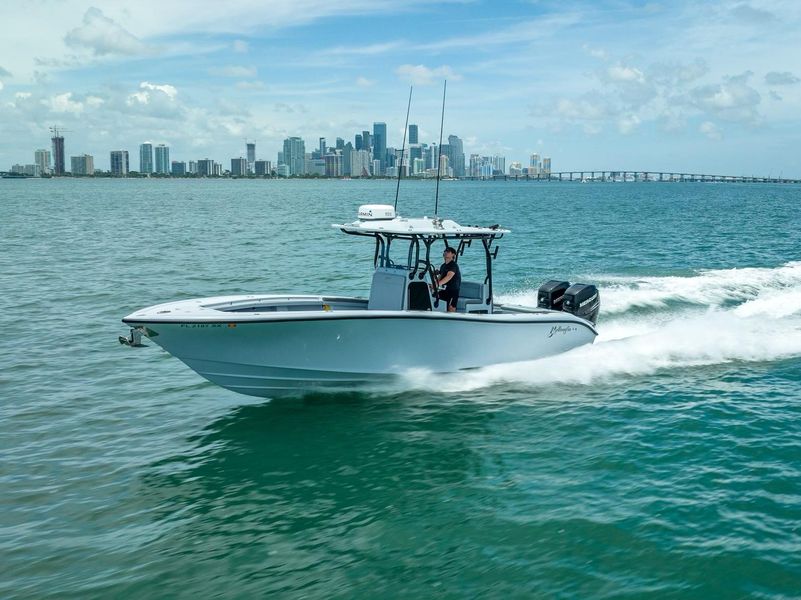 2021 Yellowfin 29