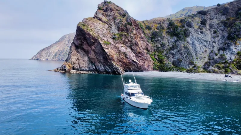 Chum Change Yacht Photos Pics 