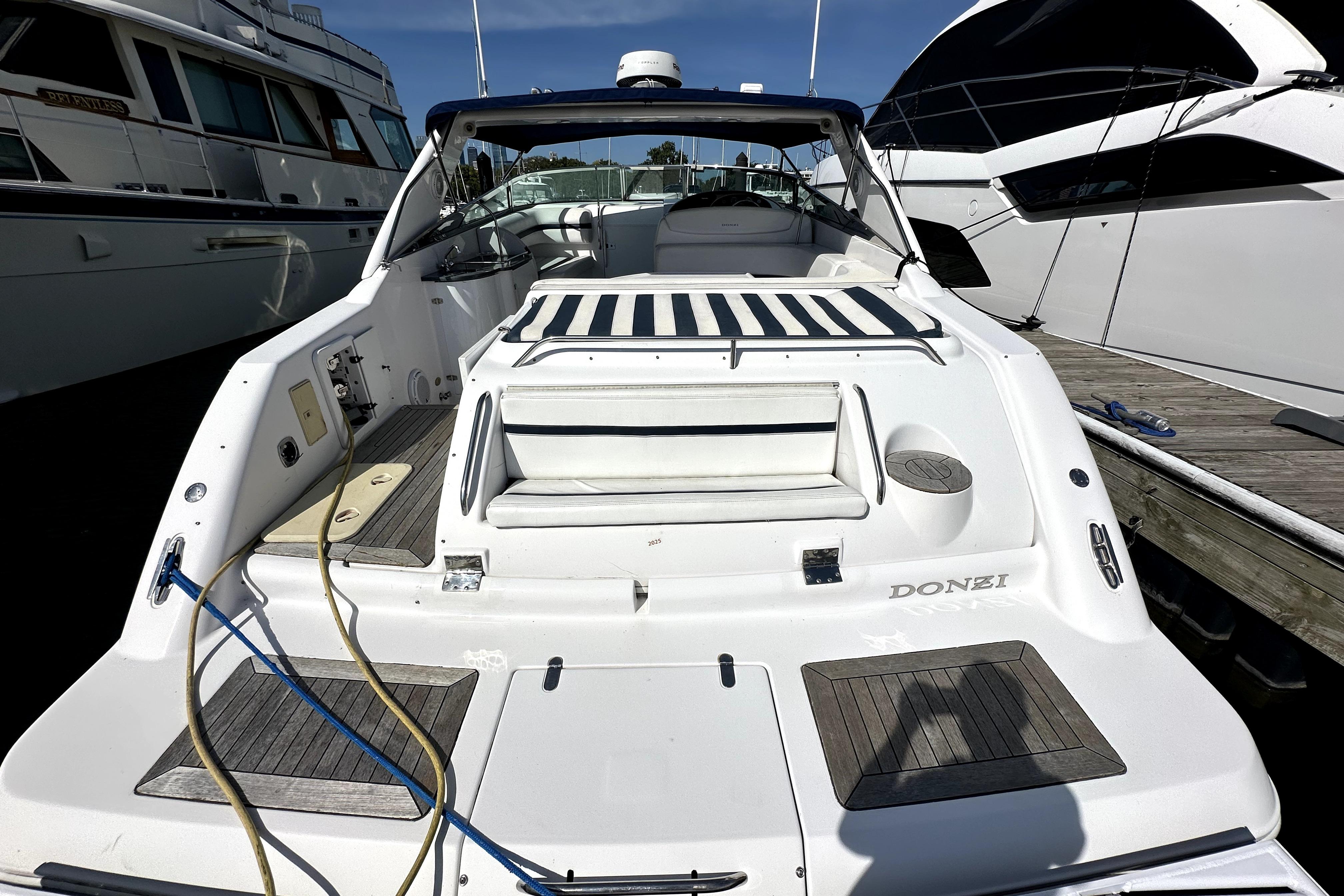 2003 Donzi 39 ZSC Sports Cruiser for sale - YachtWorld