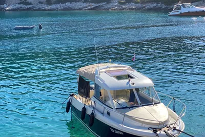 2009 Jeanneau Merry Fisher 725 HB