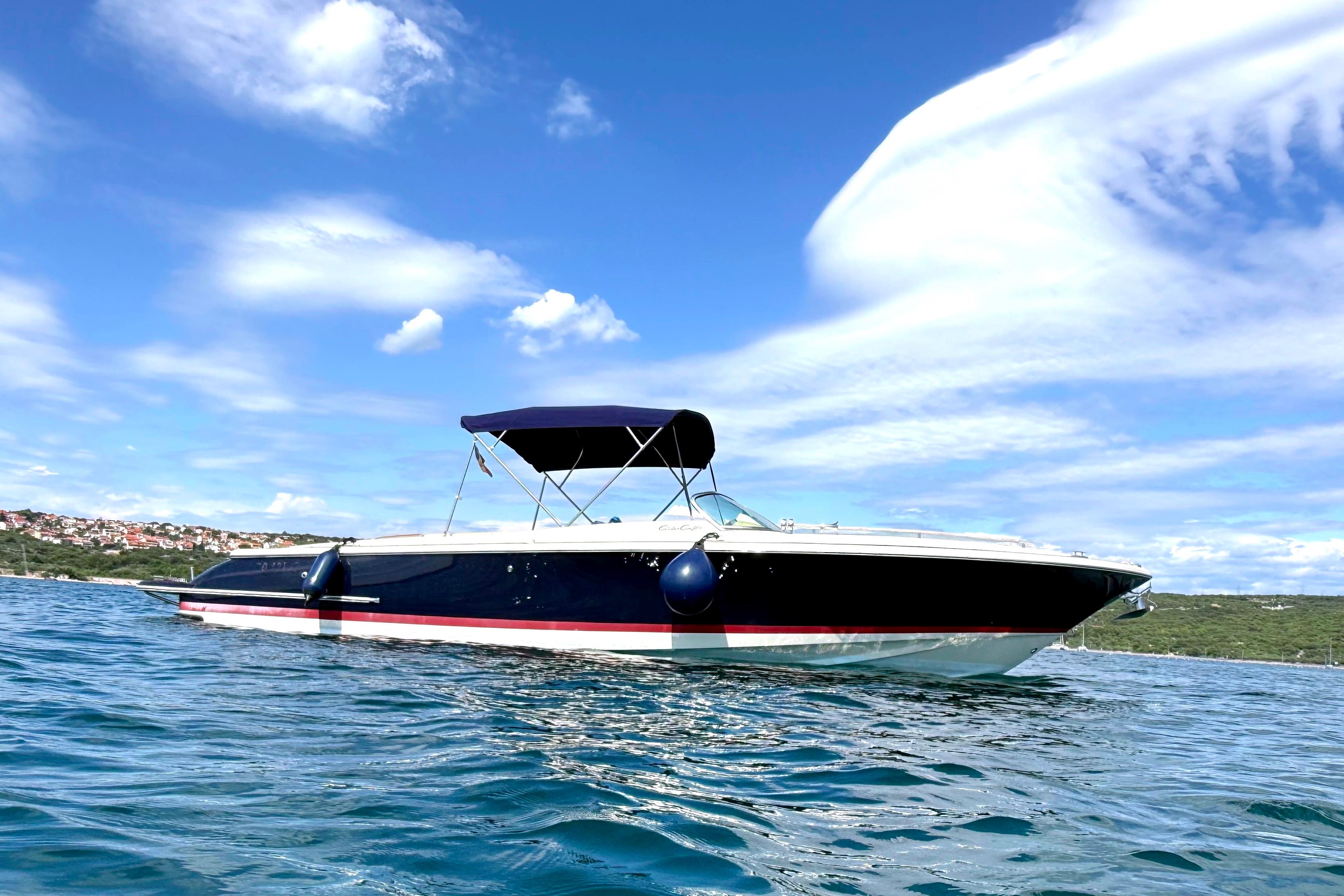 2011 Chris-Craft Corsair 28