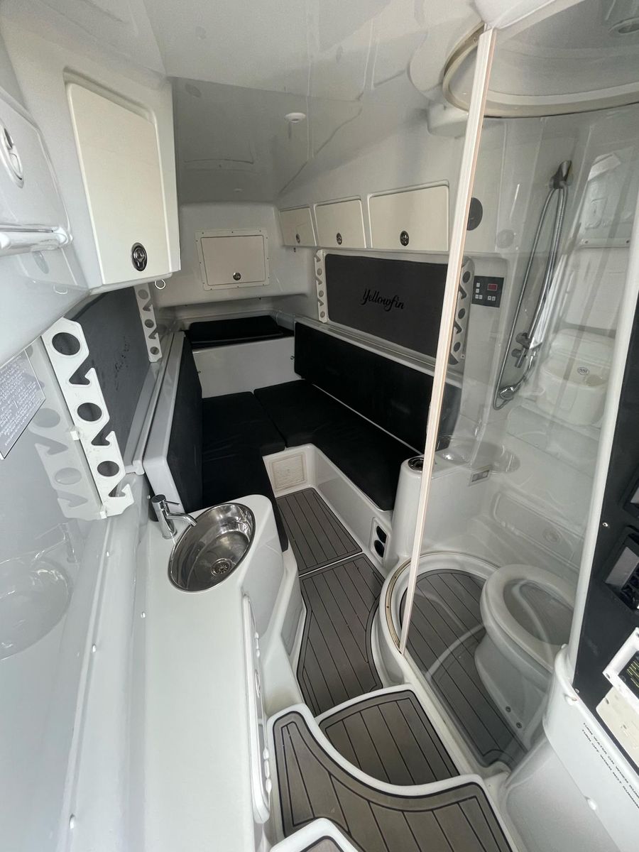 2008 Yellowfin 42 