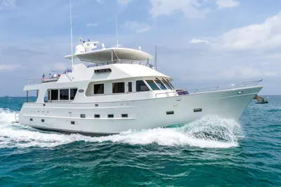 2005 Outer Reef Yachts 730