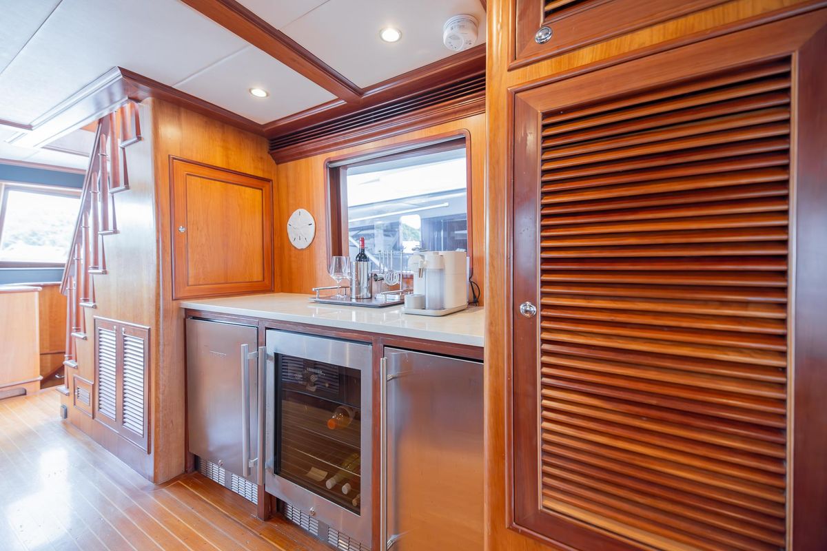 2005 Outer Reef Yachts 73 