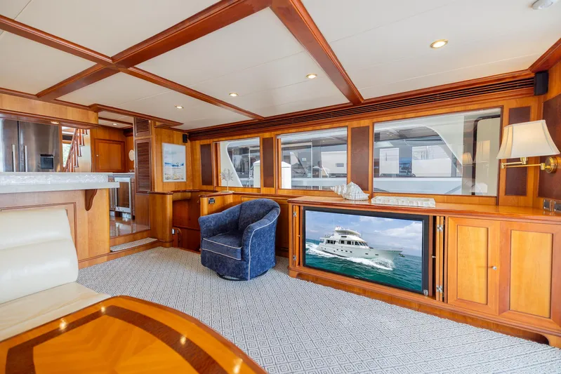 Colette Yacht Photos Pics 