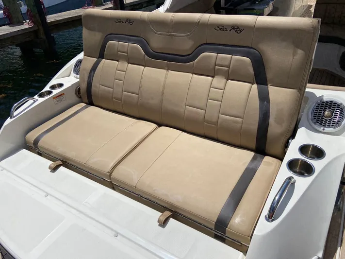 Chasing The Sun Yacht Photos Pics 