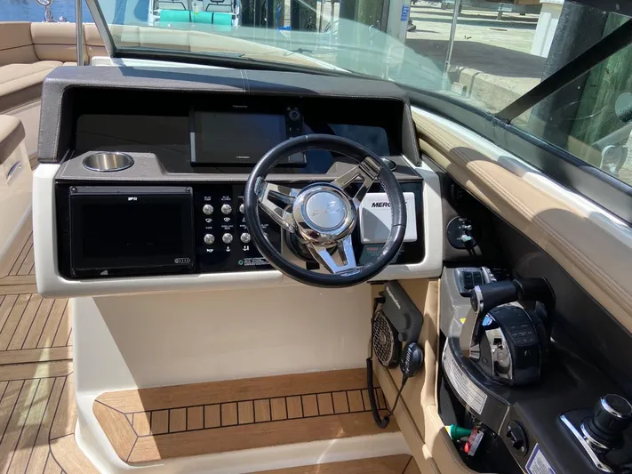 Chasing The Sun Yacht Photos Pics 