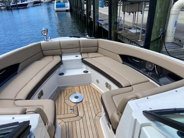 Chasing The Sun Yacht Photos Pics 