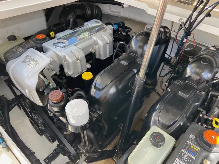 Chasing The Sun Yacht Photos Pics 