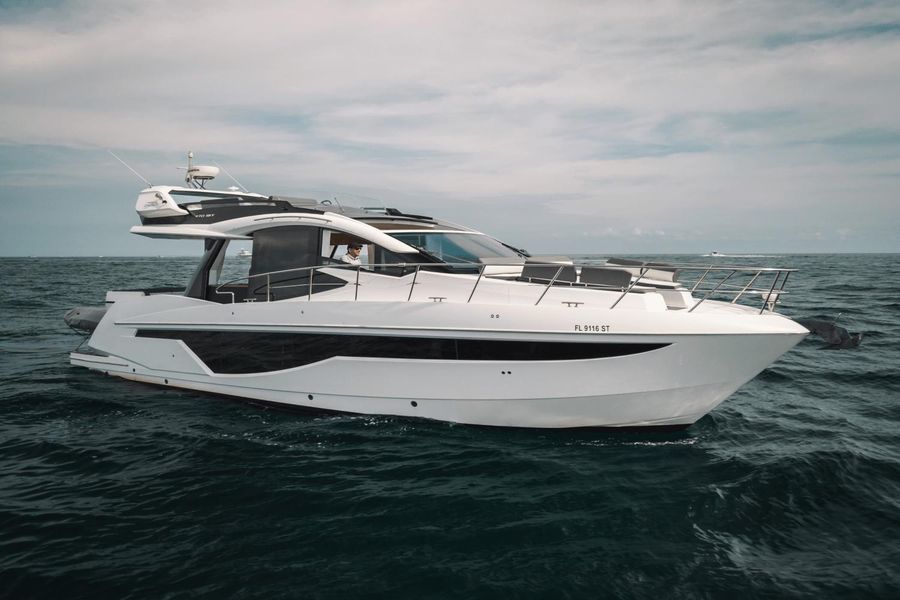 2019 Galeon 470 Sky