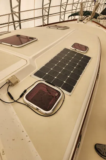 Ginger Snap Yacht Photos Pics 