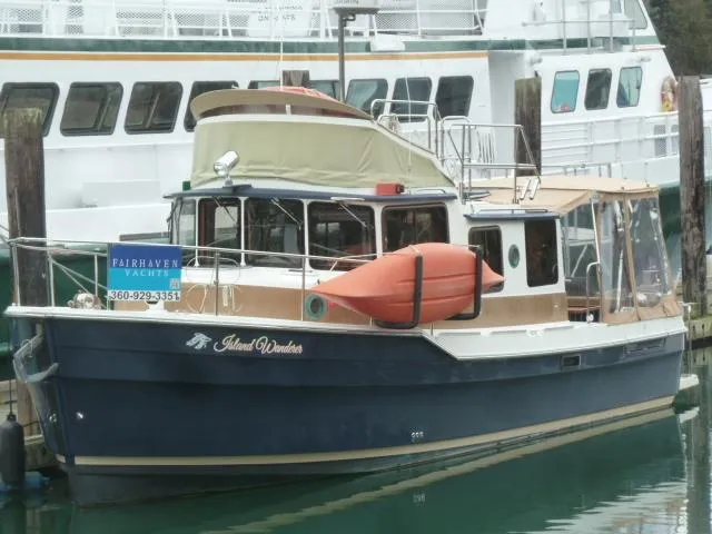 Island Wanderer Yacht Photos Pics 