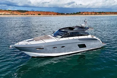 2015 Princess V48