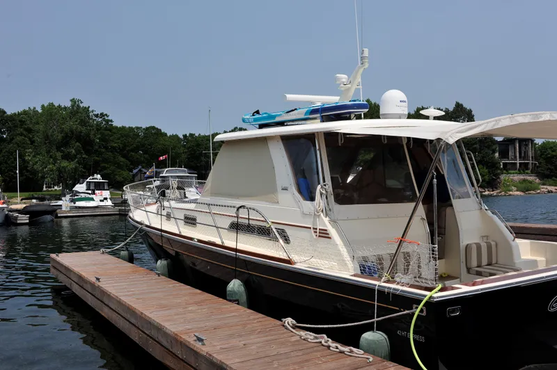 Ginger Snap Yacht Photos Pics 