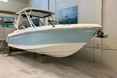 Boston Whaler 240 Vantage