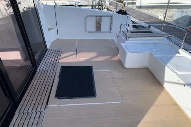 Cat&go Yacht Photos Pics 2025 Fountaine Pajot MY4.S yacht deck with modern seating and sleek design.