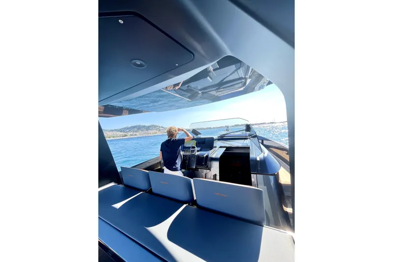  Yacht Photos Pics Modern Maori 46 yacht cruising on open water, 2025 model.