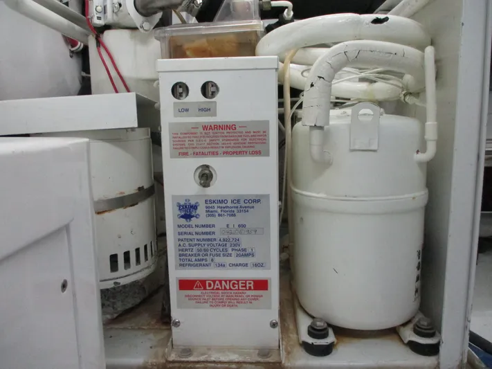 Barratuna Yacht Photos Pics 