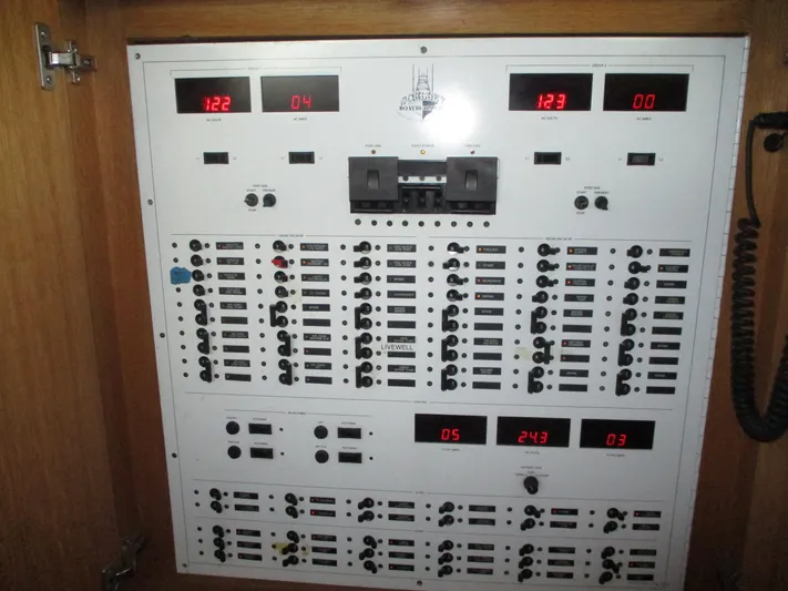 Barratuna Yacht Photos Pics 