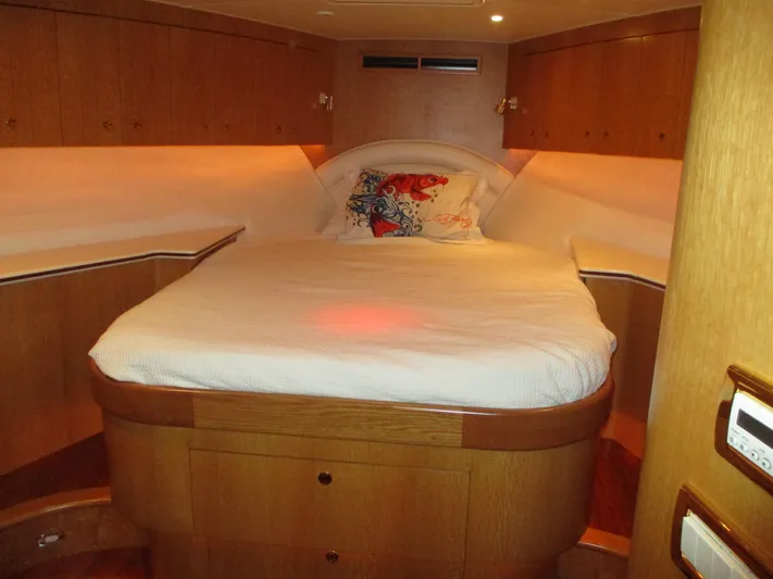 Barratuna Yacht Photos Pics 