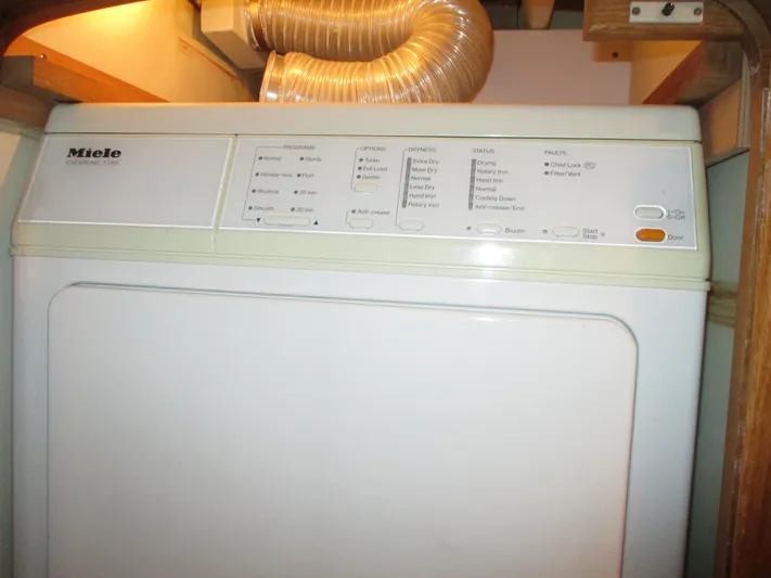 Barratuna Yacht Photos Pics 