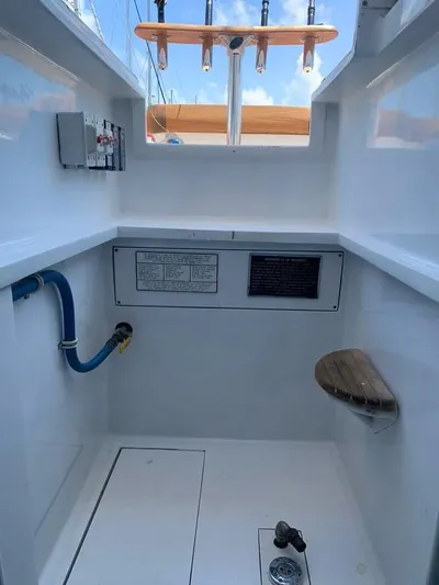 Barratuna Yacht Photos Pics 