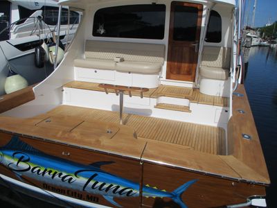 Yacht