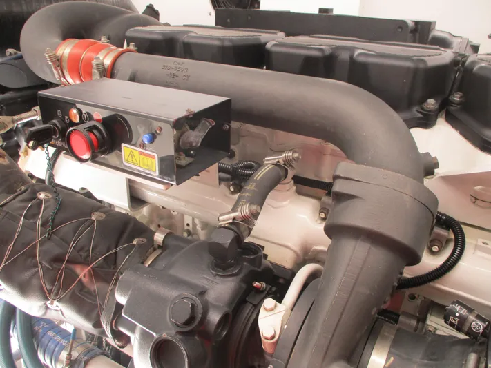 Barratuna Yacht Photos Pics 