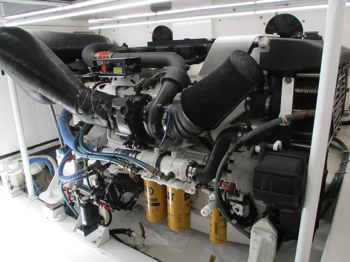 Barratuna Yacht Photos Pics 