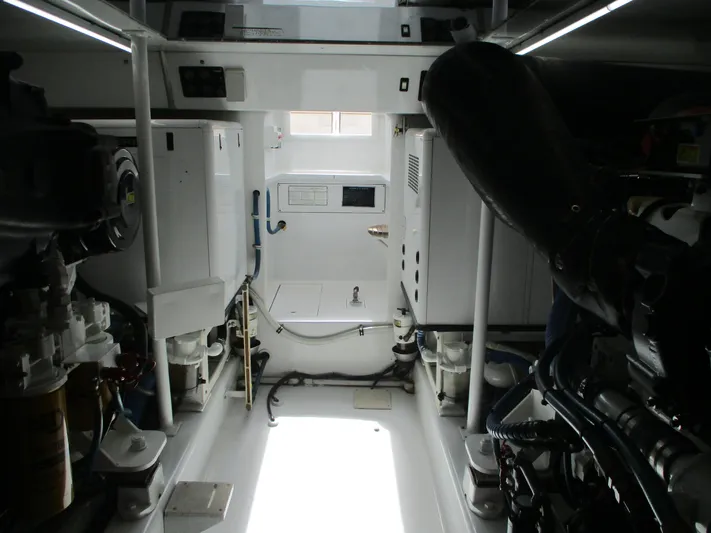 Barratuna Yacht Photos Pics 