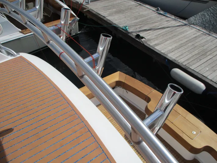 Barratuna Yacht Photos Pics 