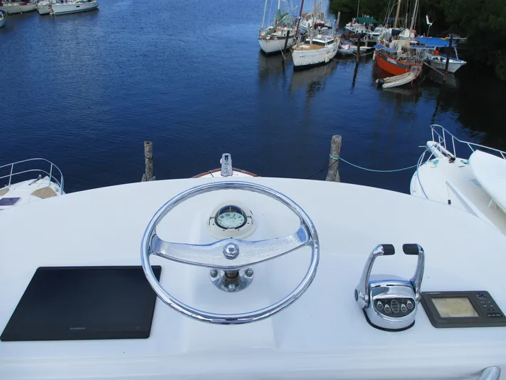 Barratuna Yacht Photos Pics Tower controls