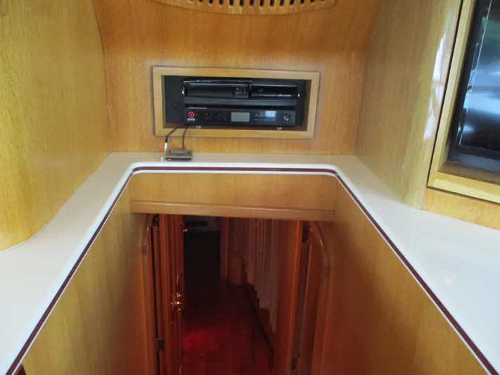 Barratuna Yacht Photos Pics 