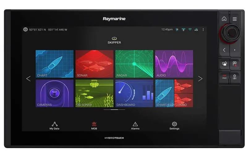 Escape II Sea Yacht Photos Pics Raymarine navigation display on 2003 Silverton 453 Motor Yacht, featuring chart, sonar, and radar options.