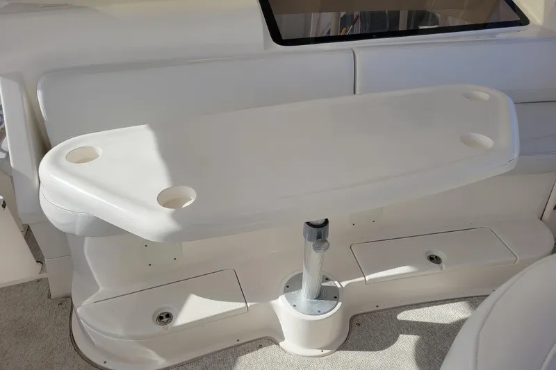 Escape II Sea Yacht Photos Pics Interior of 2003 Silverton 453 Motor Yacht with table and seating area.