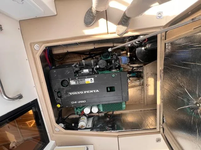 Windless Yacht Photos Pics Engine compartment of 2016 Ranger Tugs R-29 S Tug with Volvo Penta D4-260 engine.