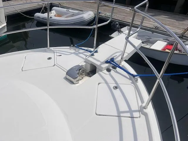Windless Yacht Photos Pics 