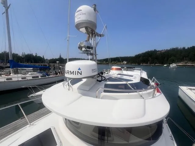 Windless Yacht Photos Pics 