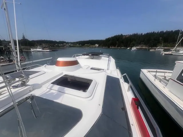 Windless Yacht Photos Pics 